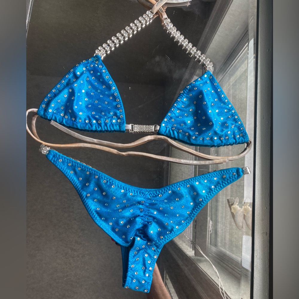 Blue Rhinestone Bikini Set - Picture 2 of 6